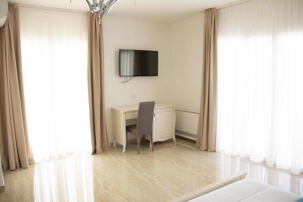 B&B Imperial Exclusive Rooms & Breakfast Porto Cesareo Exteriér fotografie